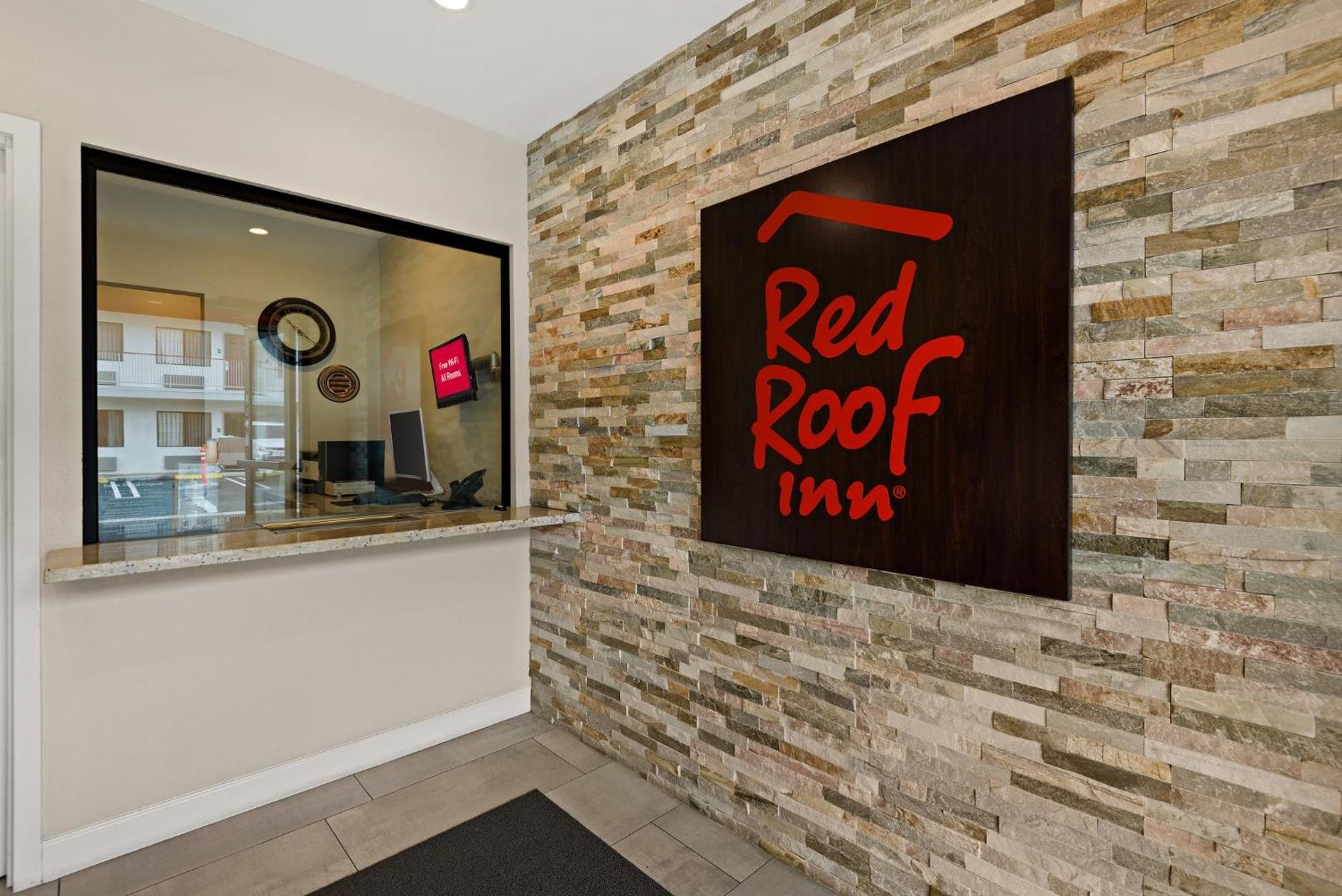 Red Roof Carson - Wilmington, Ca Hotel Los Ángeles